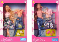 Pop Lucy met kleding en accessoires