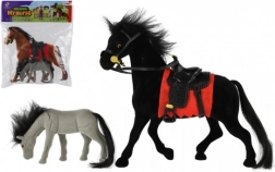 Jouet cheval avec selle et poulain