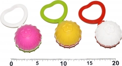 Rammelaar in bolvorm met hartmotief