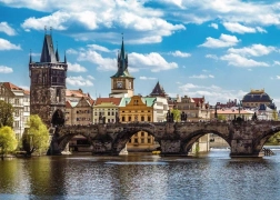 Prague – View of Charles Bridge, 1000-piece Puzzle