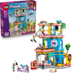 Lego Friends clubhouse for friends in Heartlake City