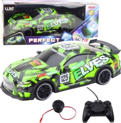 Voiture de sport RC verte