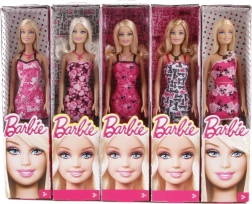 Barbie pop in trendy jurk