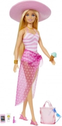 Barbie op het strand met zomerse accessoires