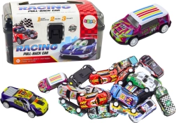 Set de petites voitures dans une valise avec tapis de jeu