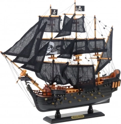 Decoratief scheepsmodel Zwarte Parel 49x43cm