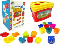 Educatieve emmer met bekers, piramide en bootjes