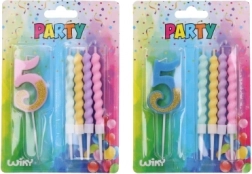 Feestkaars nummer 5 met aanvullende kaarsen