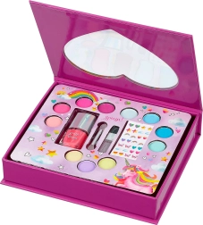 Cadeaubox met kindercosmetica in hartdesign