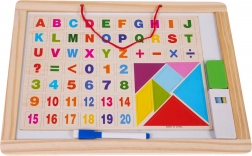 Houten dubbelzijdig bord met accessoires