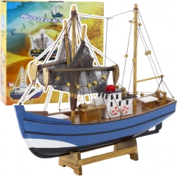 Decoratief model van een vissersboot blauw 30x26 cm