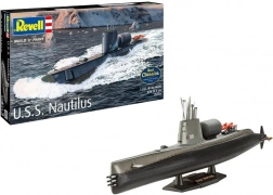 Plastic model van het schip U.S.S. Nautilus 1:305