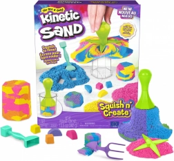 Kinetic Sand Squish N Create – squishing and creating