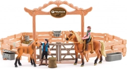 FAUNICA Riding School with Horses and Riders
