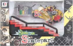 Ramp met trappen en schroefbare skateboard voor trucs