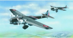 Model Amiot 143 at a 1:72 scale