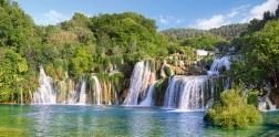 Puzzel 4000 stukjes watervallen KRKA, Kroatië CASTORLAND