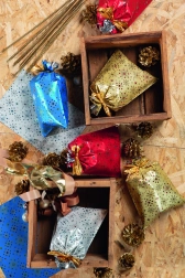 Cellofaan zakje met sneeuwvlokmotief 20x32 cm