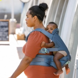 5-in-1 Baby Carrier with Hip Seat INFANTINO