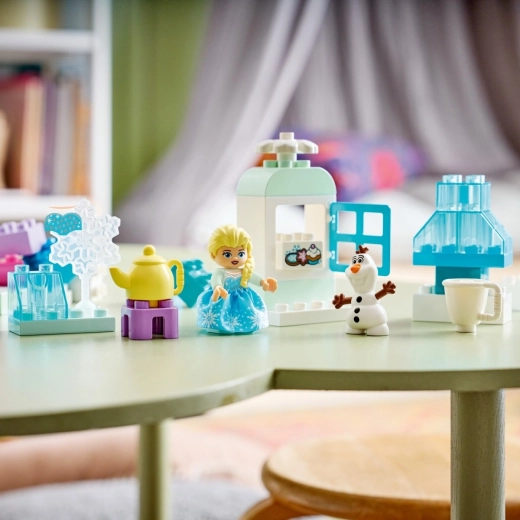 37 large DUPLO pieces for building and rebuilding