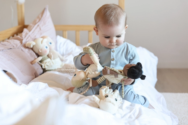 Lightweight for little hands and easy to hold