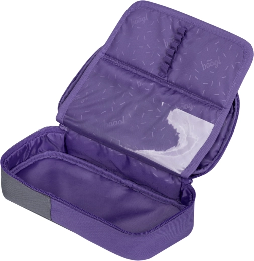 Organisation astucieuse avec double rabat