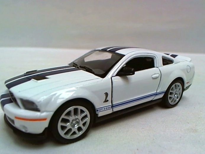 Shelby automodel 15 cm