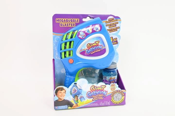 Gazillion pistol for giant mega bubbles