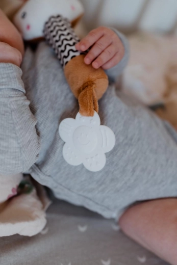 Easy to hold and high-contrast pattern