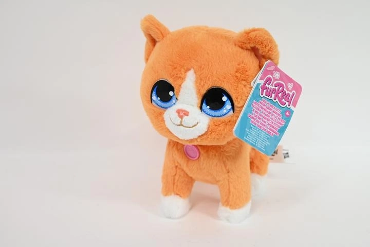 FRF Love to Walk Pets chien en peluche interactif