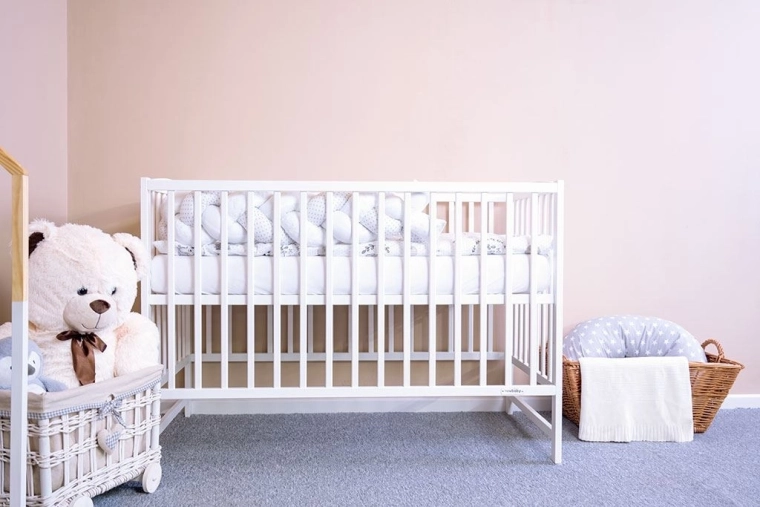 Safe and stable pine construction