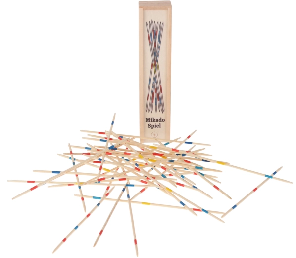 Mikado – wooden sticks in a wooden case