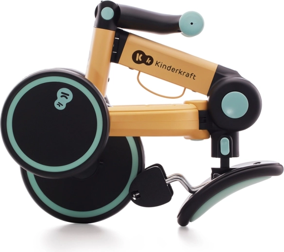 Lightweight aluminum frame and easy carrying