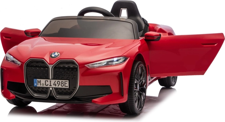 Portes ouvrantes et détails réalistes