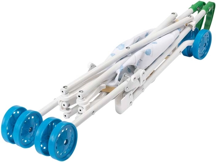 A foldable stroller that takes up no space