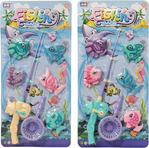 Magnetic fishing game with fish on blister card