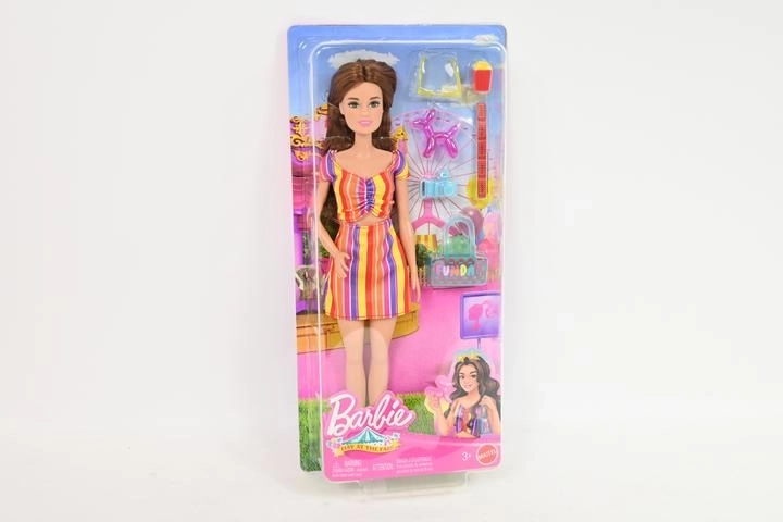 Barbie – une journée à la fête foraine (set avec accessoires)