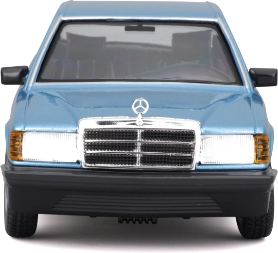 Realistische carrosserie in de tint Diamond Blue