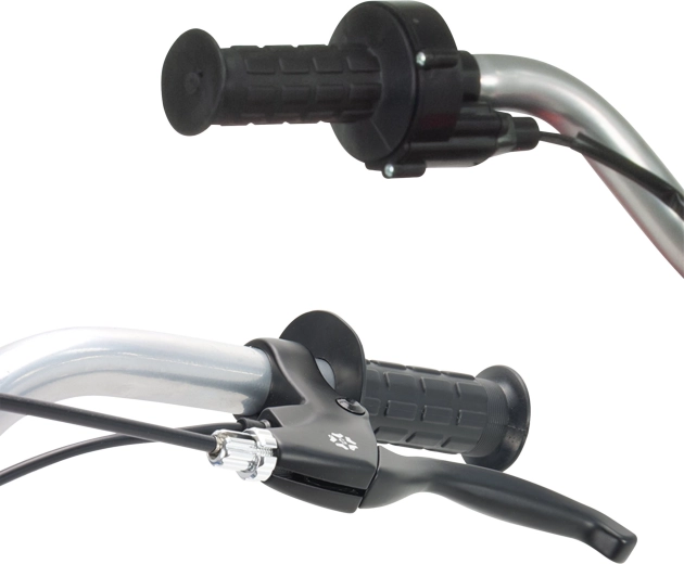 Realistic controls like on a real motorcycle