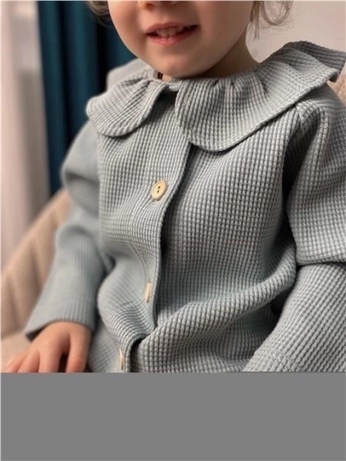 Eenvoudig aankleden dankzij knopen