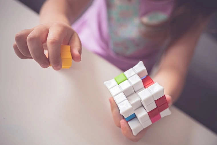 Colorful pieces that test your logic