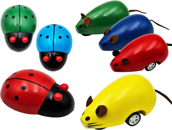 Wooden animal on wheels