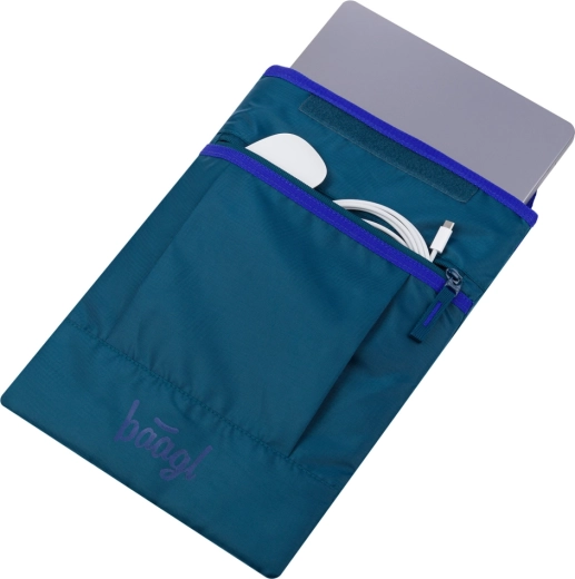 Front accessory pocket with YKK zipper