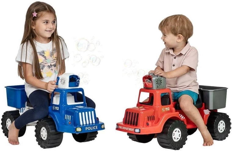 Storage space for treasures and gear