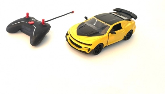 Voiture RC de sport rouge