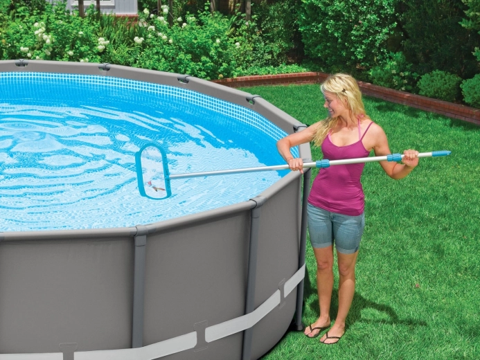 Compatible avec la perche télescopique INTEX