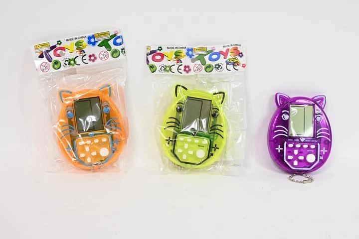 Electronic Pocket Game in a Cube Shape