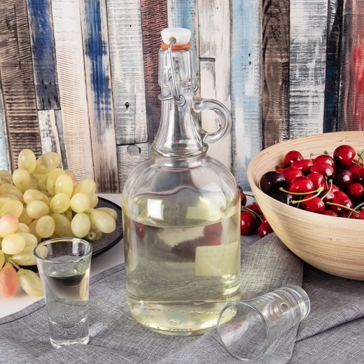 Stylish presentation of homemade drinks