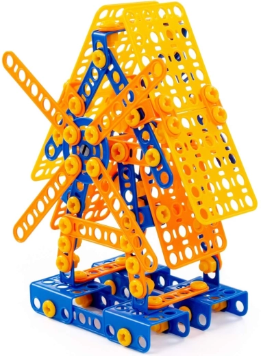 Rotating blades for lively play