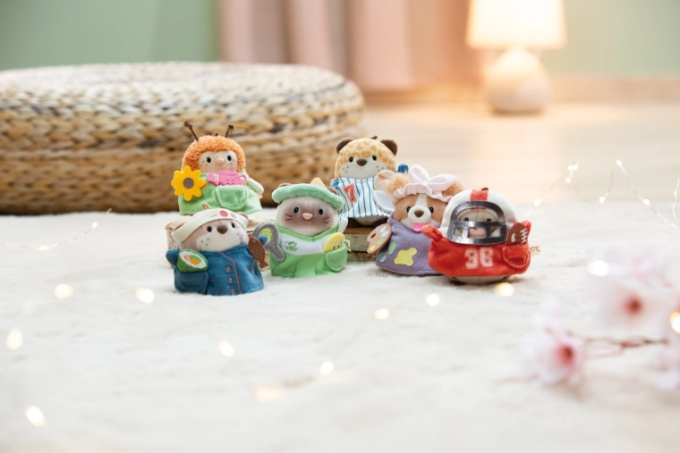 Gift packaging and the collectible MyMochi world